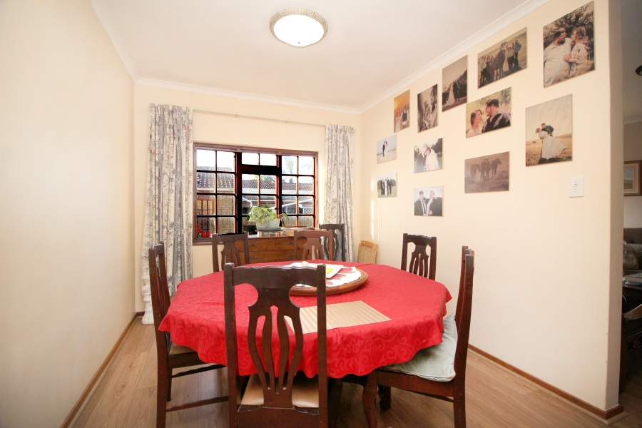 3 Bedroom Property for Sale in Heiderand Western Cape